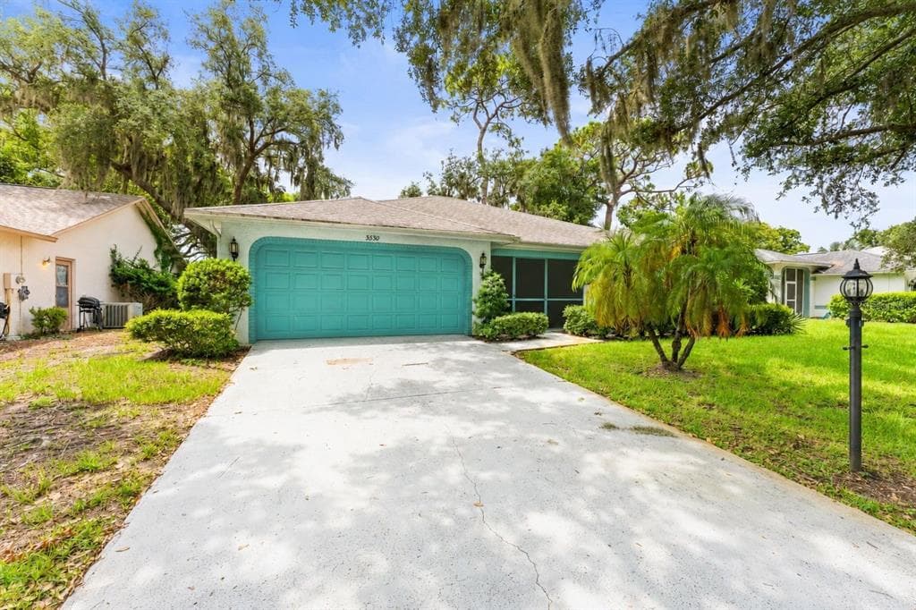 3550 OAK LAKE DRIVE PALM HARBOR, FL 34684