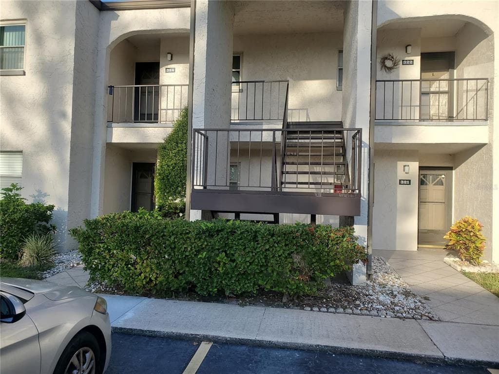 7701 STARKEY ROAD UNIT 324