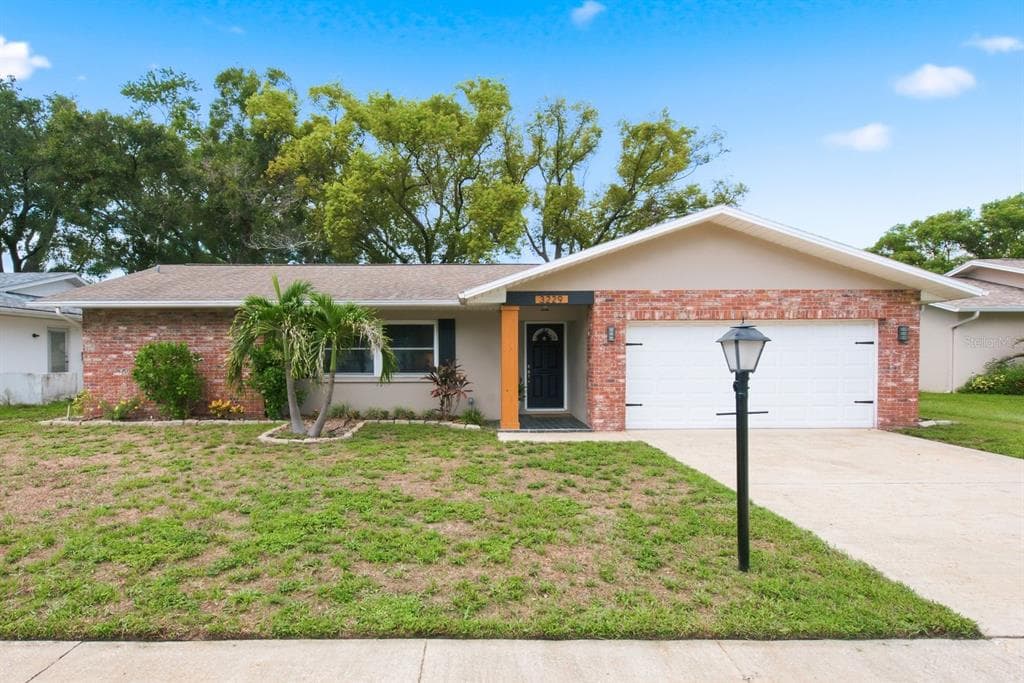 3229 SPANISH MOSS LANE PALM HARBOR, FL 34684