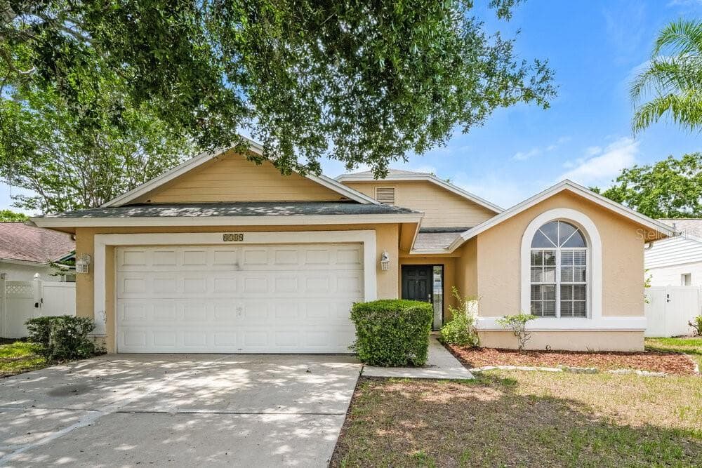 8719 EXPOSITION DRIVE TAMPA, FL 33626