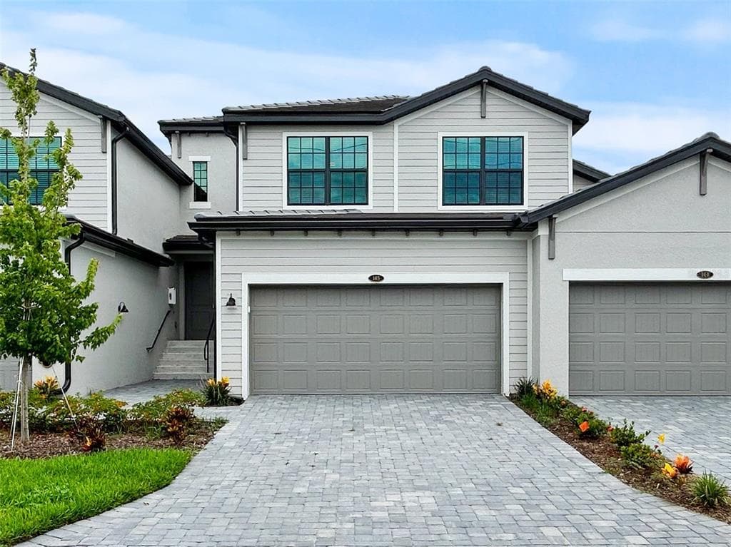 5552 SUMMIT POINTE CIRCLE UNIT #103 BRADENTON, FL 34210