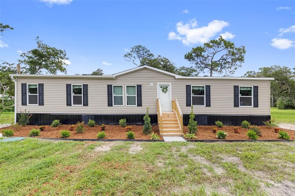 18444 MOORHAVEN DRIVE SPRING HILL, FL 34610