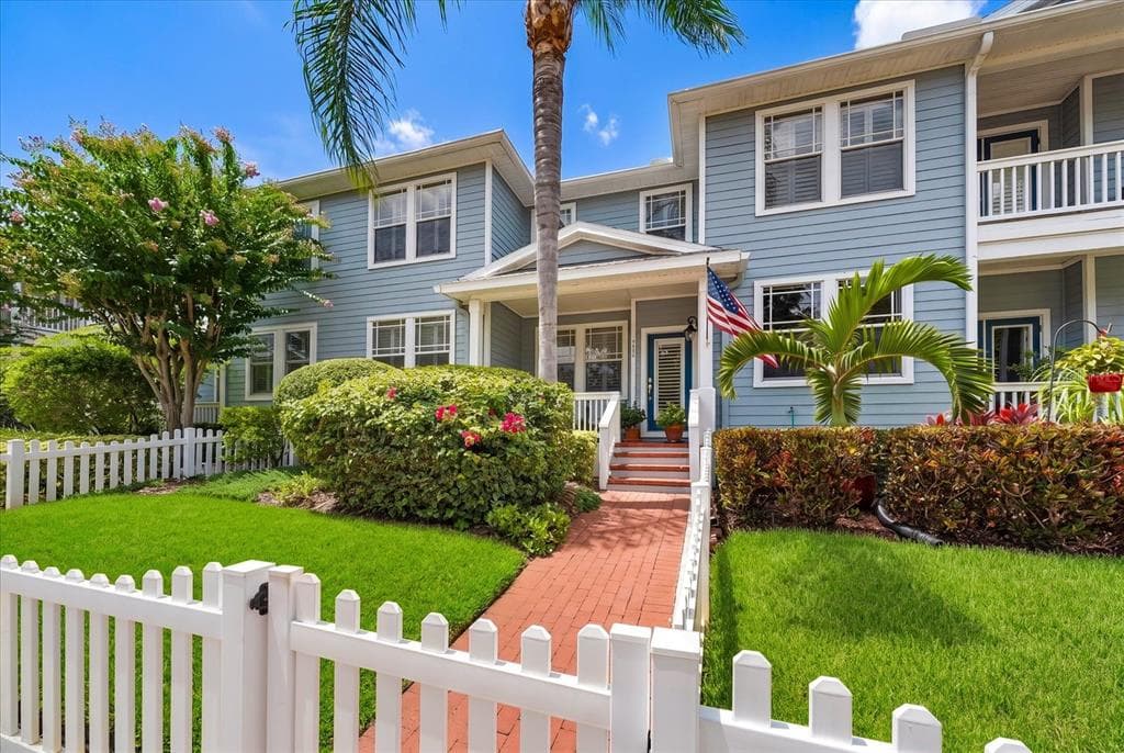 250 2ND AVENUE SW LARGO, FL 33770