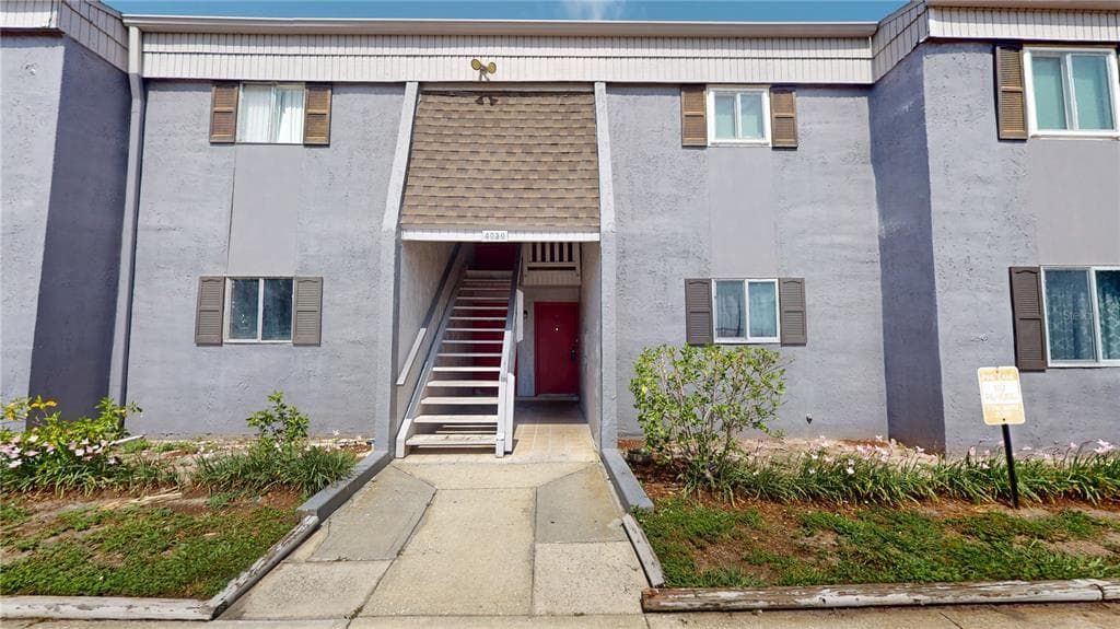 4030 CORTEZ DRIVE UNIT B TAMPA, FL 33614