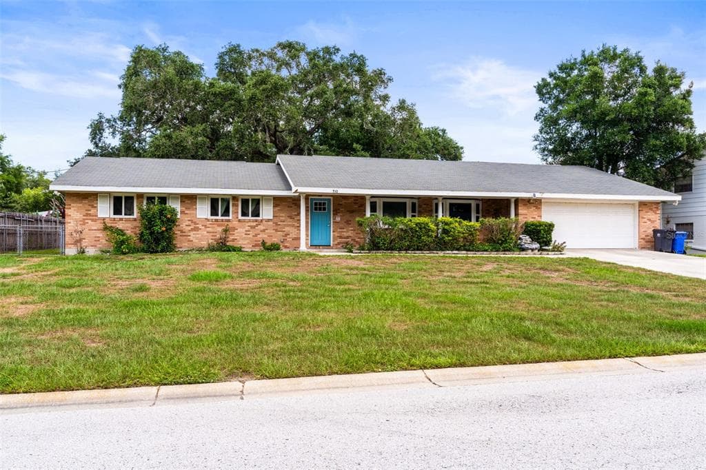 710 DEBRA LYNNE DRIVE BRANDON, FL 33511