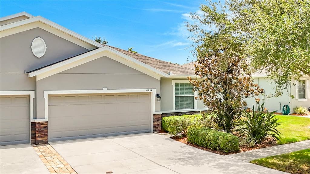 7434 SURREY PINES DRIVE APOLLO BEACH, FL 33572