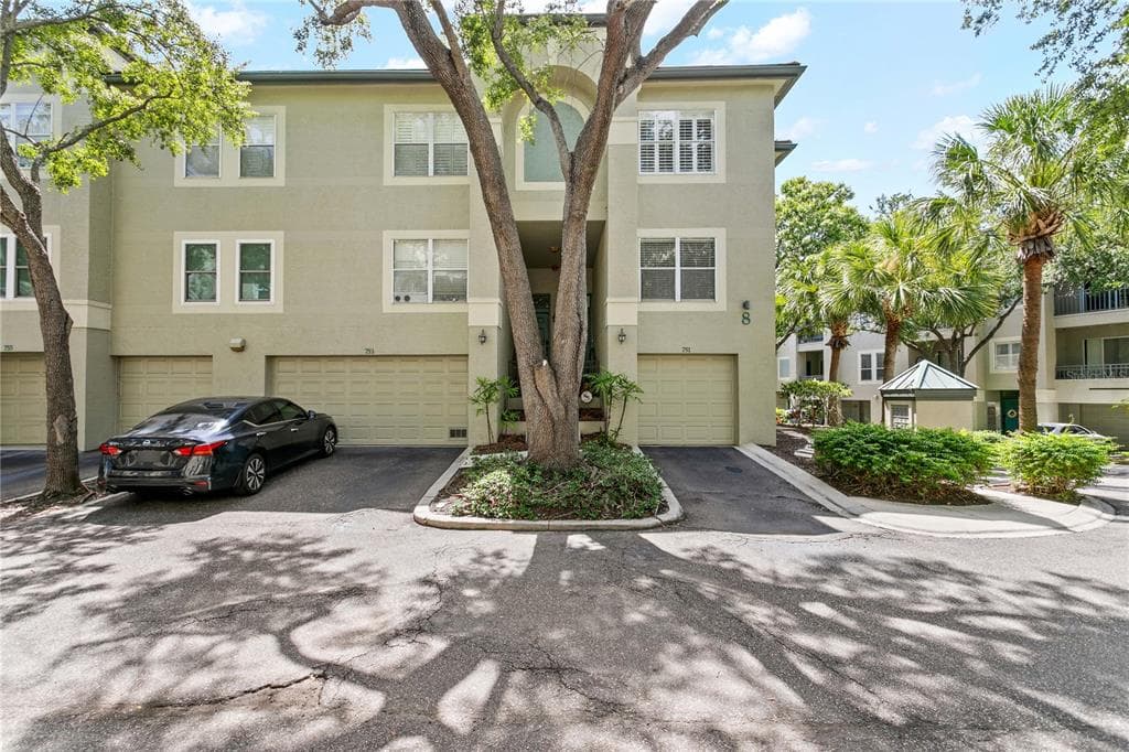 751 CORAL REEF DRIVE TAMPA, FL 33602