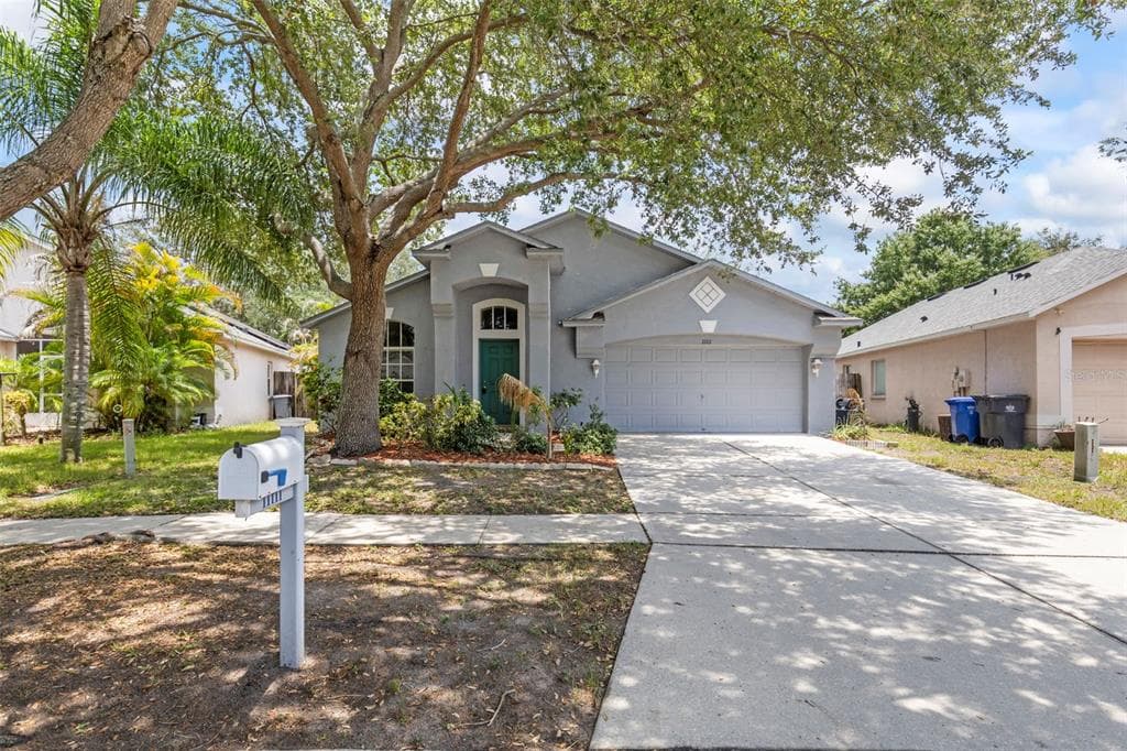 11111 LAKESIDE VISTA DRIVE RIVERVIEW, FL 33569