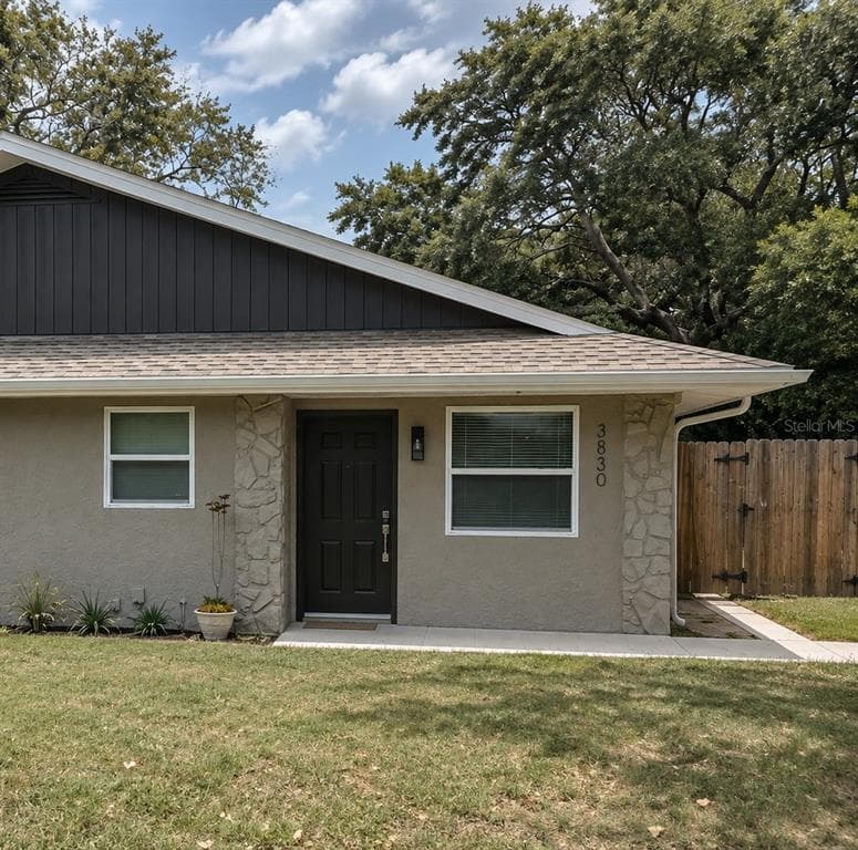 3830 VALLEY TREE DRIVE TAMPA, FL 33610