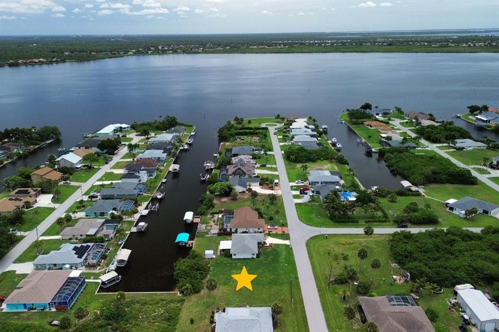 12350 QUINLAN AVENUE PORT CHARLOTTE, FL 33981