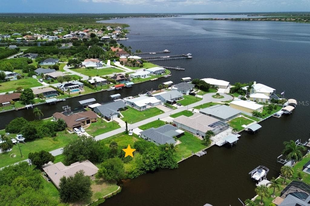 5226 BOYLE TERRACE PORT CHARLOTTE, FL 33981