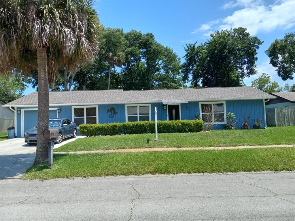 781 LITTLE PINE DRIVE