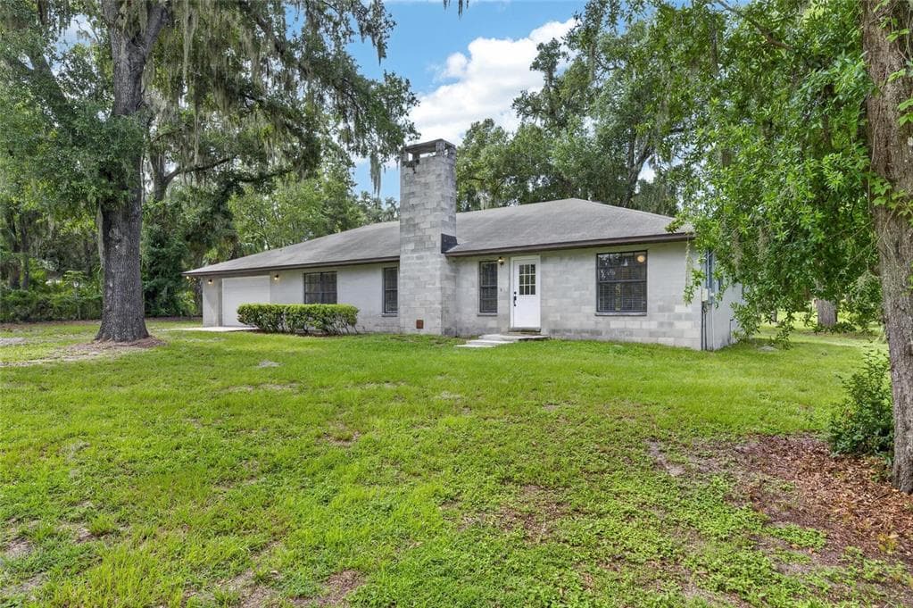 615 THOMPSON ROAD LITHIA, FL 33547