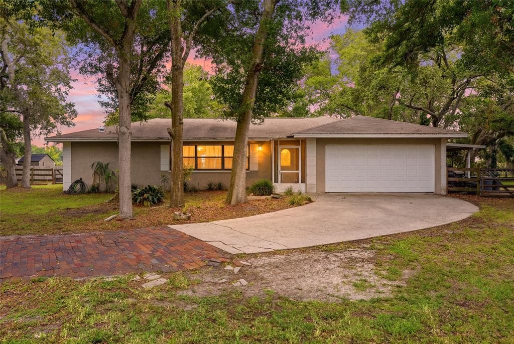6300 86TH AVENUE N PINELLAS PARK, FL 33782