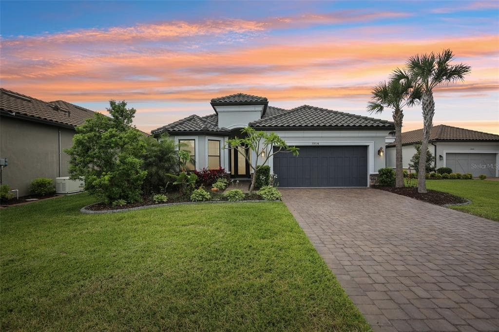 10834 CALLUNA DRIVE ODESSA, FL 33556