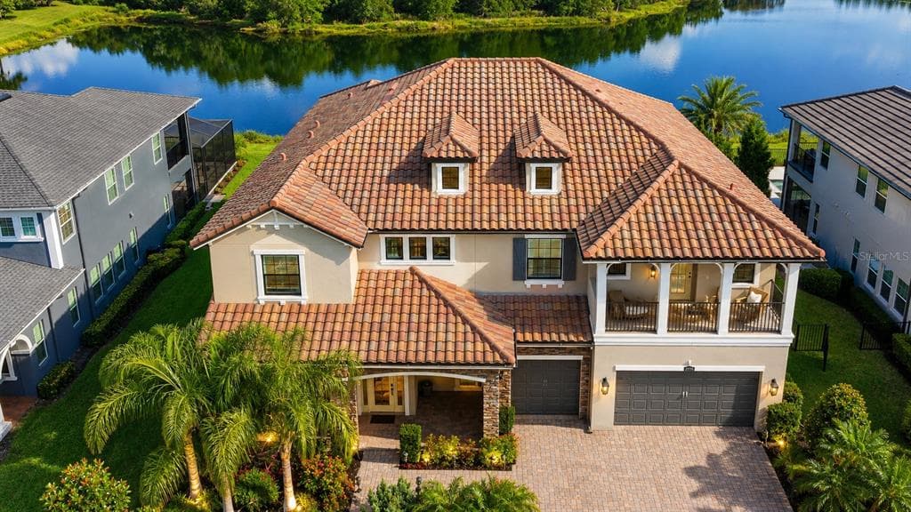 18014 WOODLAND VIEW DRIVE LUTZ, FL 33548