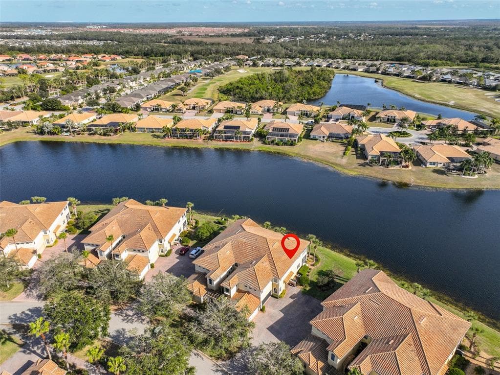 1348 EMERALD DUNES DRIVE SUN CITY CENTER, FL 33573