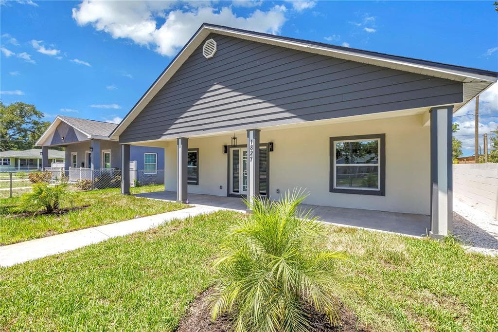 1827 16TH STREET S ST PETERSBURG, FL 33705