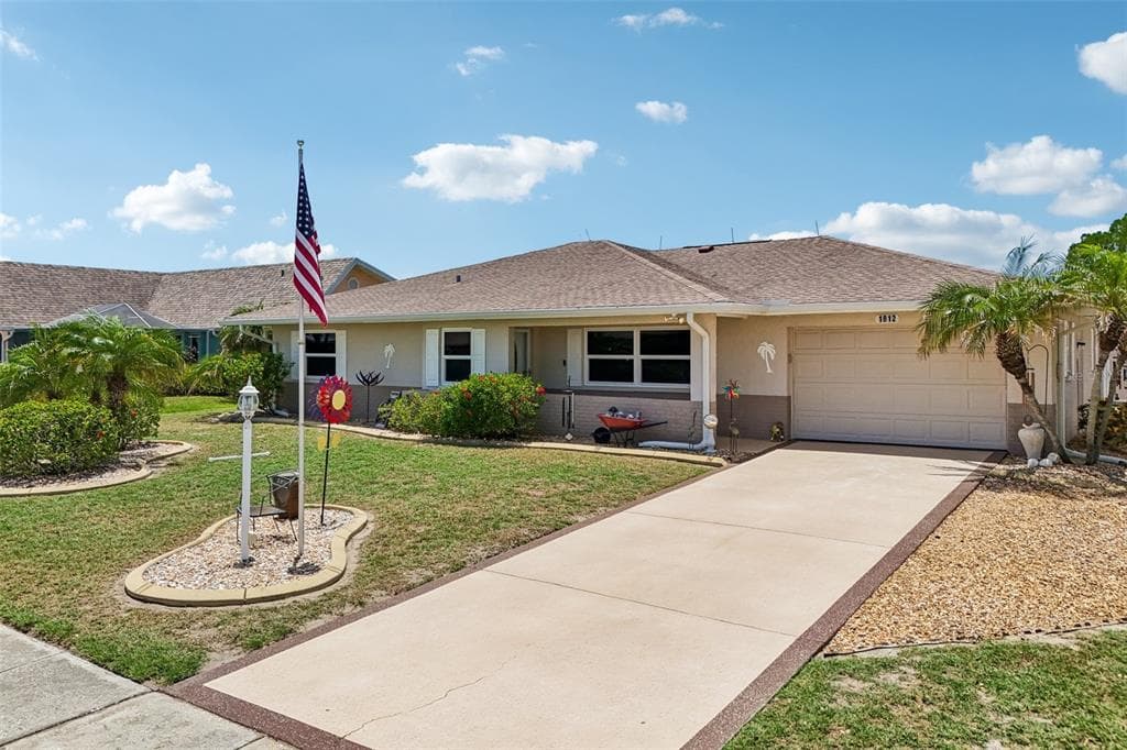 1812 FORT DUQUESNA DRIVE SUN CITY CENTER, FL 33573