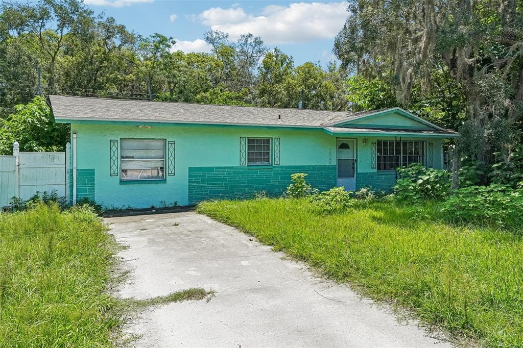 18748 ROSEPHIL ST SPRING HILL, FL 34610