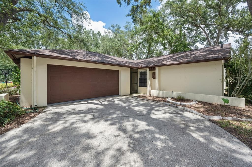 260 ARBOR GLEN DRIVE PALM HARBOR, FL 34683