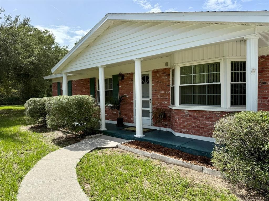 11215 RUSSELL DRIVE SEFFNER, FL 33584