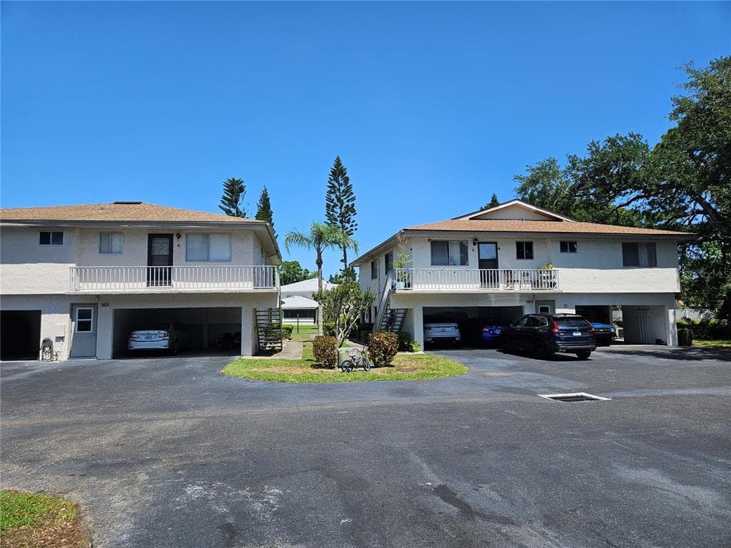 1833 BOUGH AVENUE UNIT 2 CLEARWATER, FL 33760