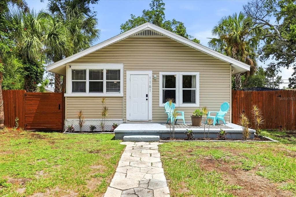 1161 NEWTON AVENUE S ST PETERSBURG, FL 33705
