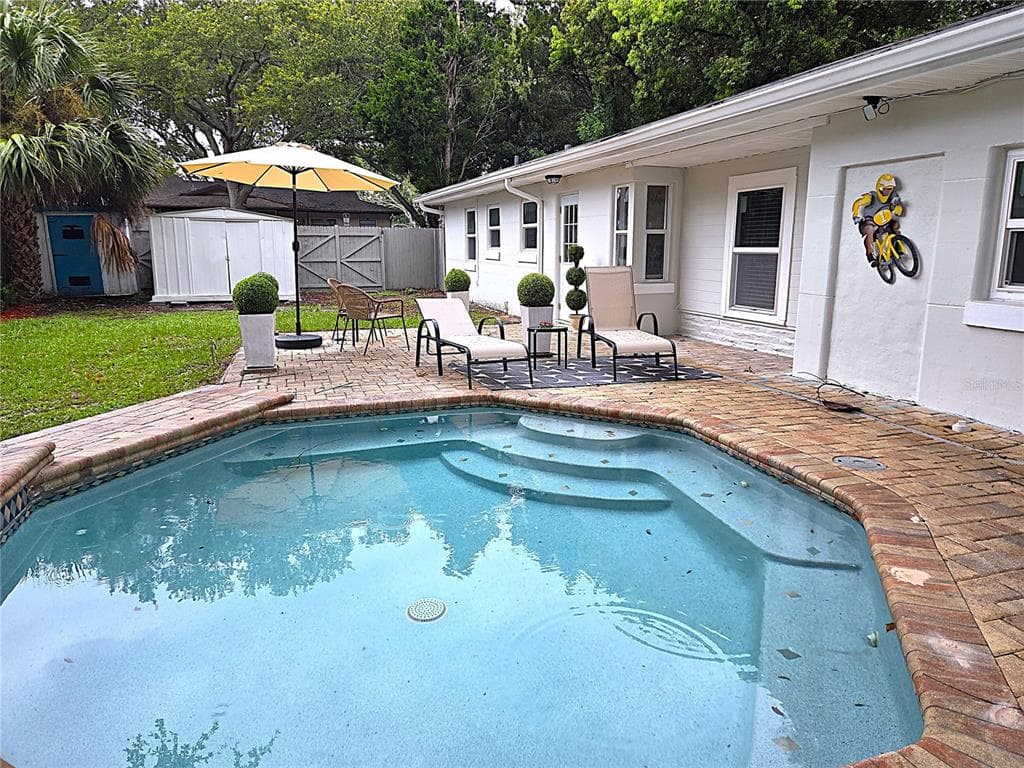 264 14TH STREET NW LARGO, FL 33770