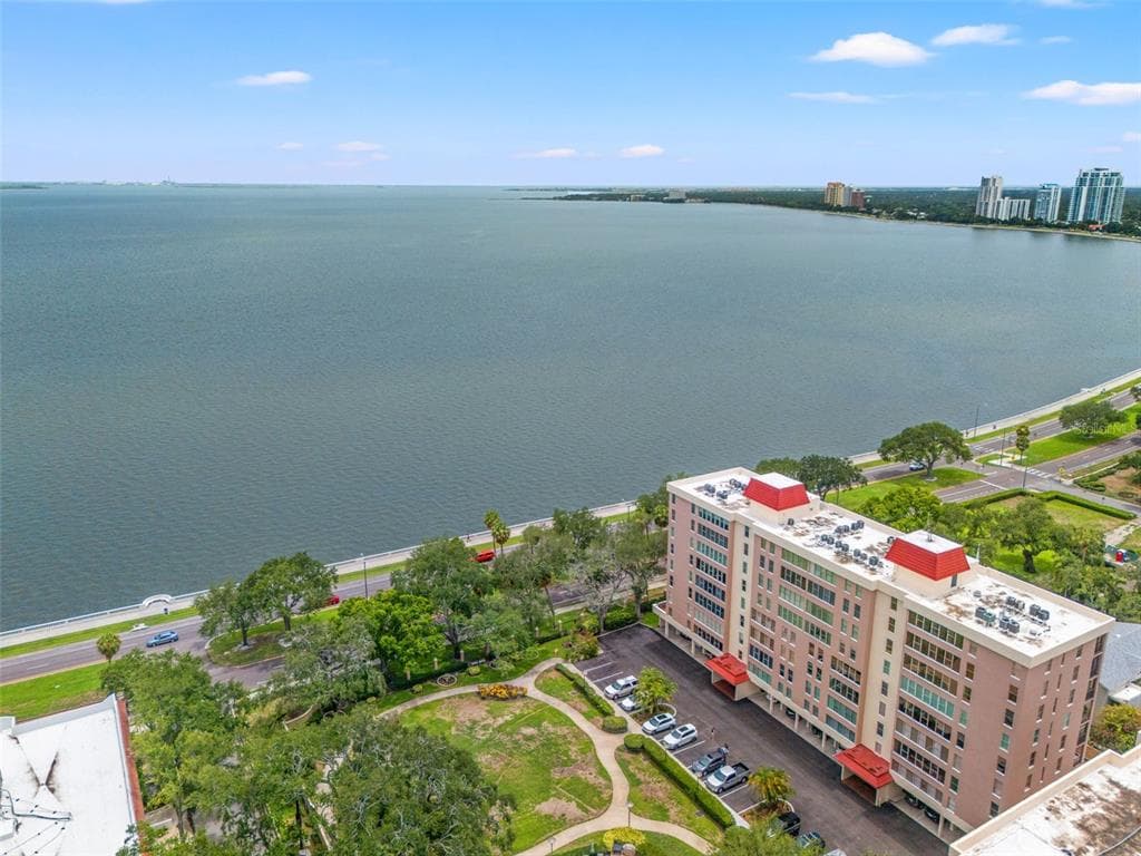 2407 S ARDSON PLACE UNIT 601