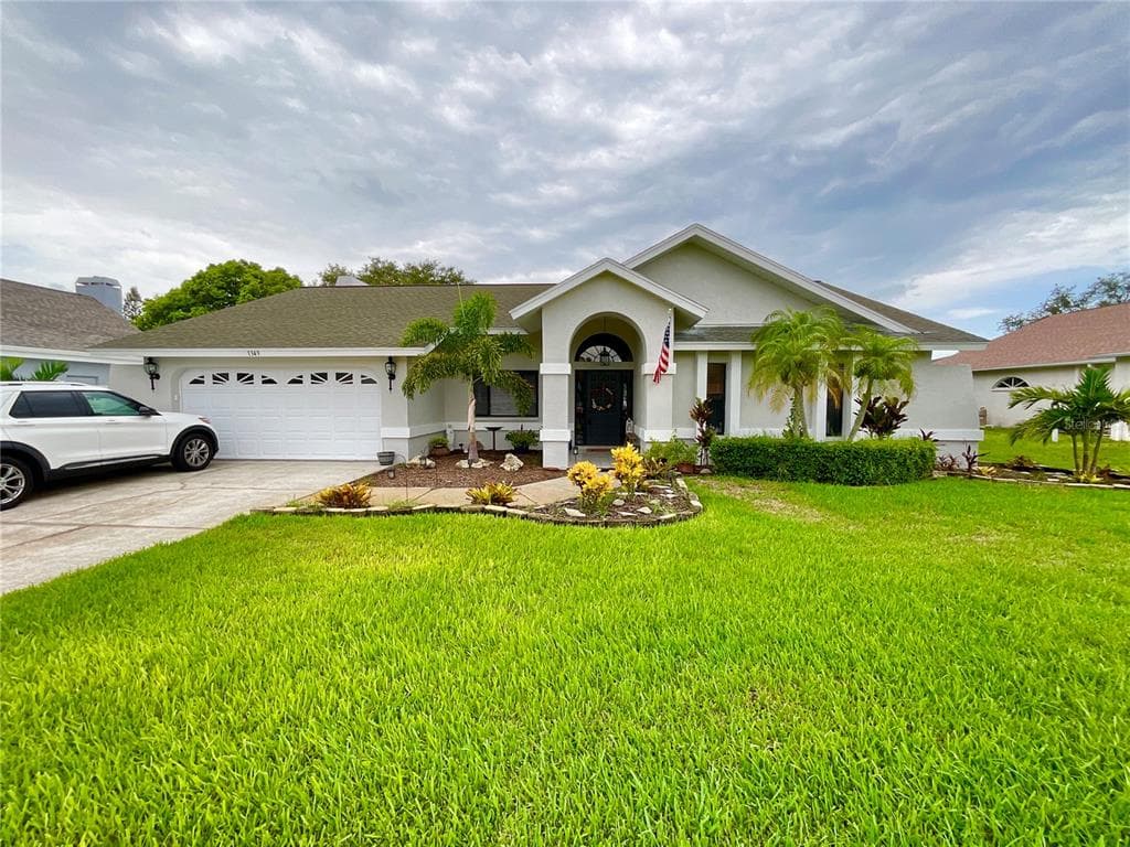 1349 HILLSIDE DRIVE TARPON SPRINGS, FL 34689