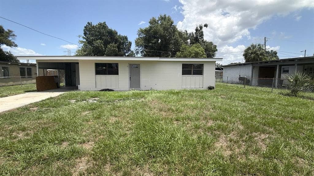 1310 WARRINGTON WAY TAMPA, FL 33619