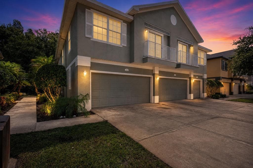 27627 PLEASURE RIDE LOOP WESLEY CHAPEL, FL 33544
