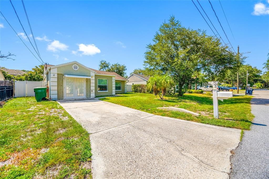 6713 S SHERIDAN ROAD TAMPA, FL 33611