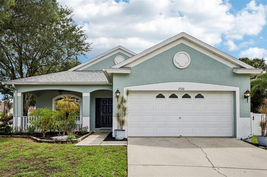2510 BUTTERFLY LANDING DRIVE