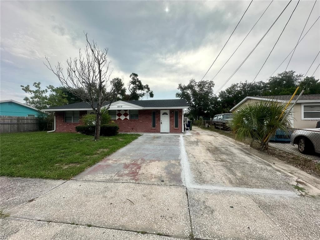 4419 ATWOOD DRIVE UNIT B