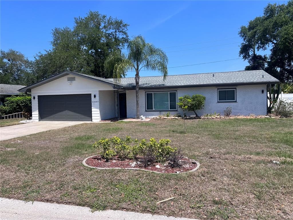 13607 101ST TERRACE SEMINOLE, FL 33776