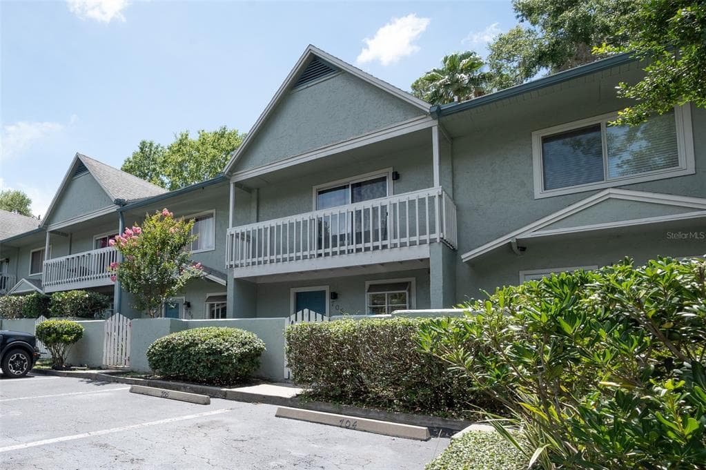4411 SW 34TH STREET UNIT 705 GAINESVILLE, FL 32608