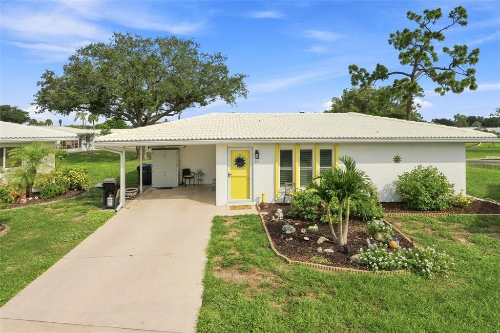 510 CIRCLEWOOD DRIVE UNIT P1-2 VENICE, FL 34293