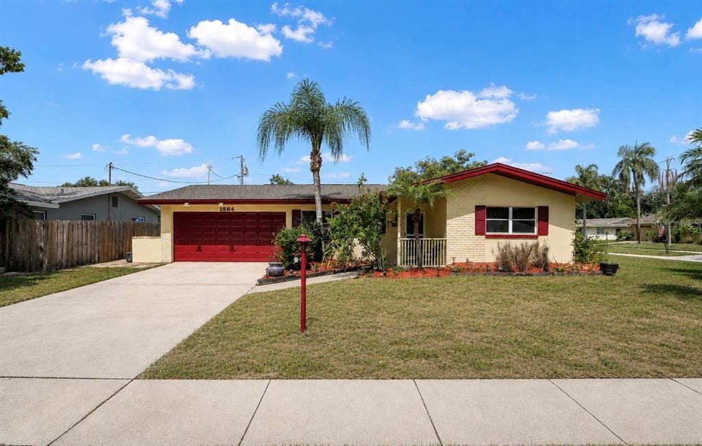 1564 SANTA MONICA DRIVE DUNEDIN, FL 34698