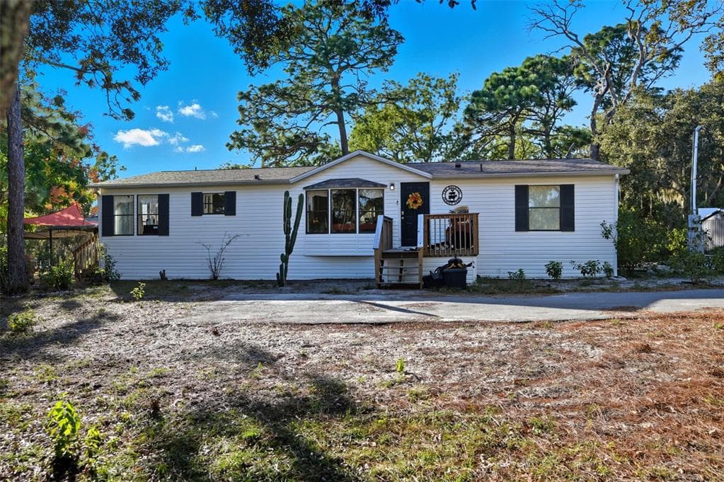 17539 EDWIN TERRACE HUDSON, FL 34667