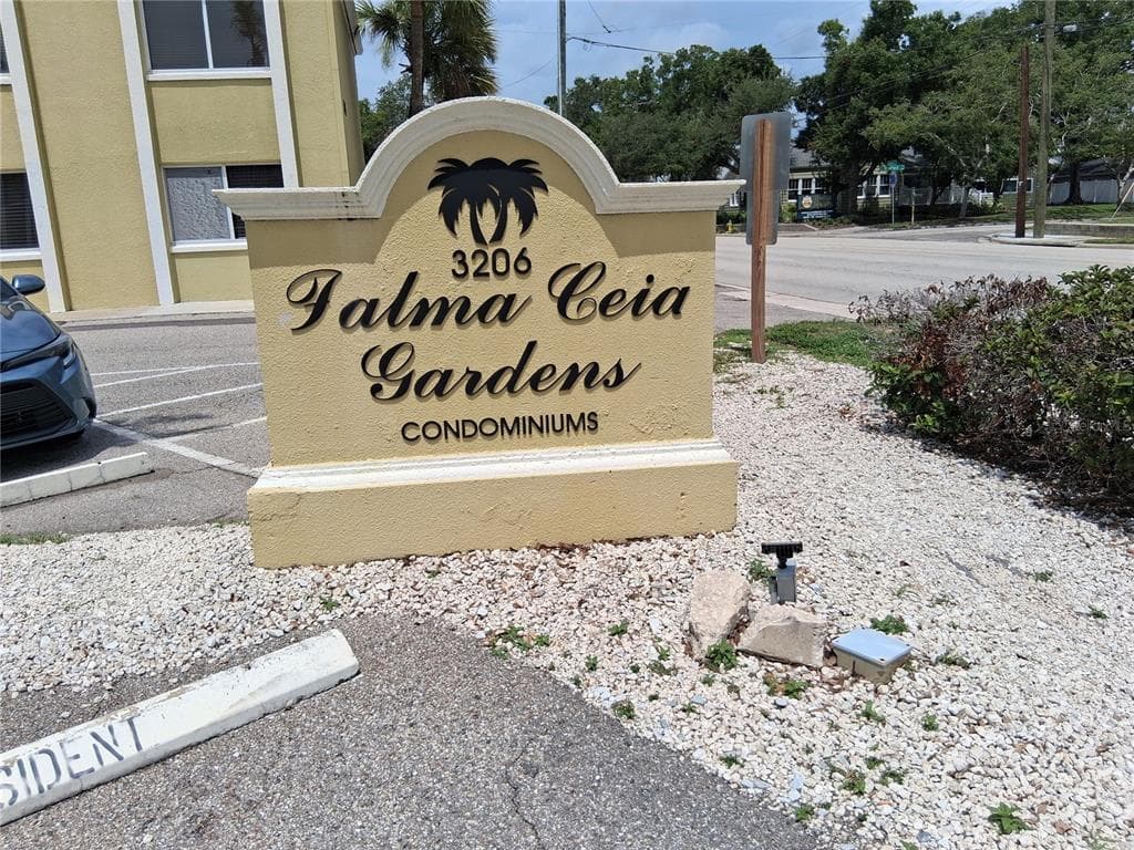 3206 W AZEELE STREET UNIT 130 TAMPA, FL 33609