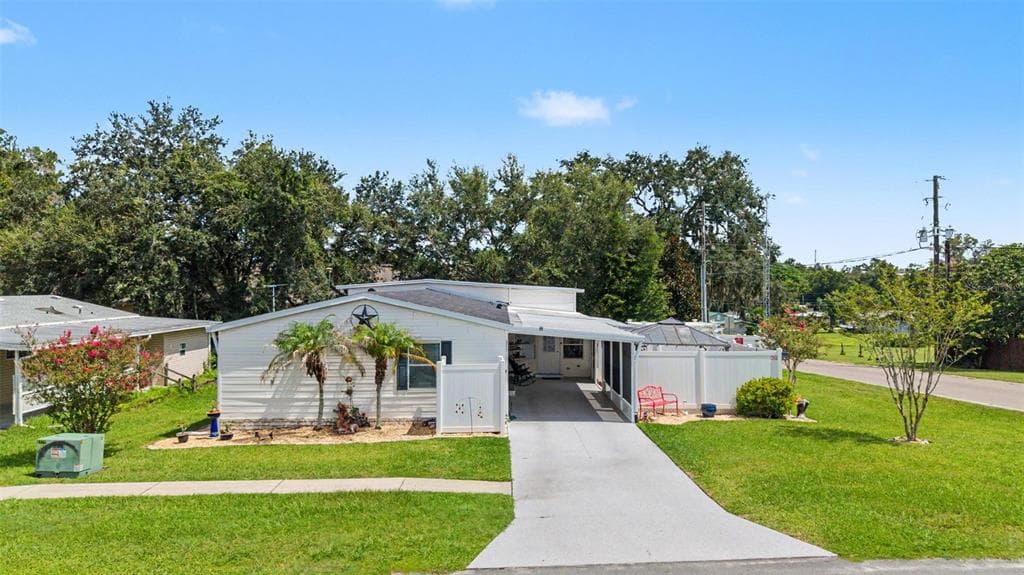 37719 NEWAL AVENUE ZEPHYRHILLS, FL 33542