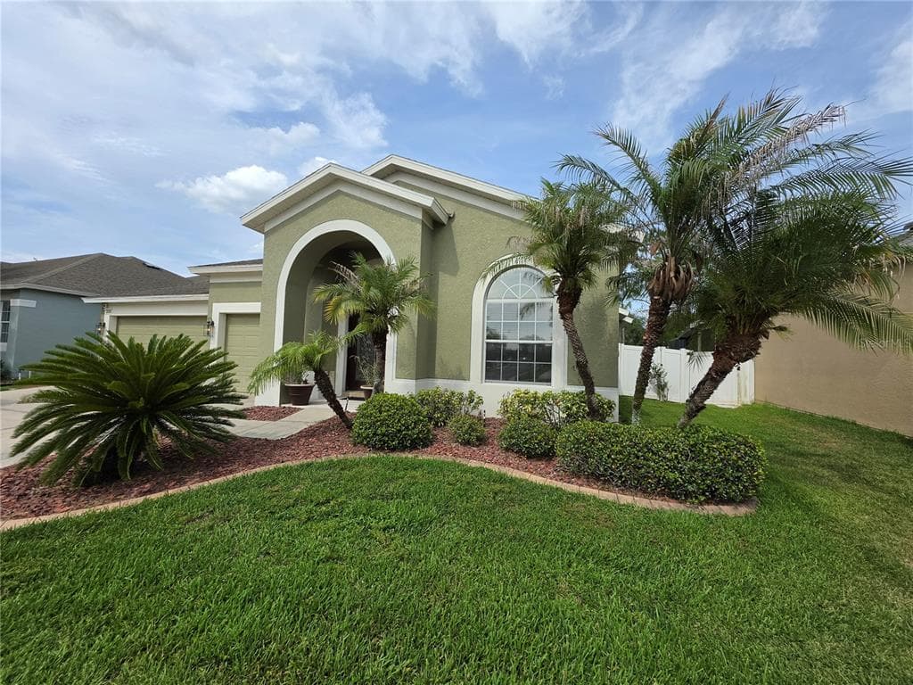 3608 JUNEBERRY DRIVE WESLEY CHAPEL, FL 33543