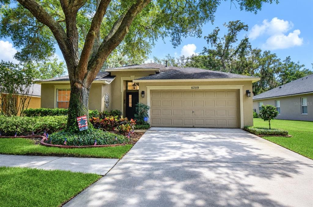 6209 GANNETDALE DRIVE LITHIA, FL 33547
