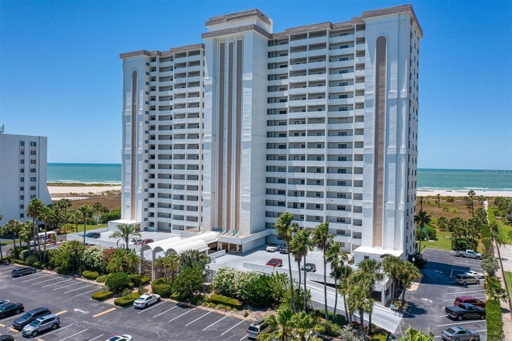 1230 GULF BOULEVARD UNIT 403 CLEARWATER BEACH, FL 33767