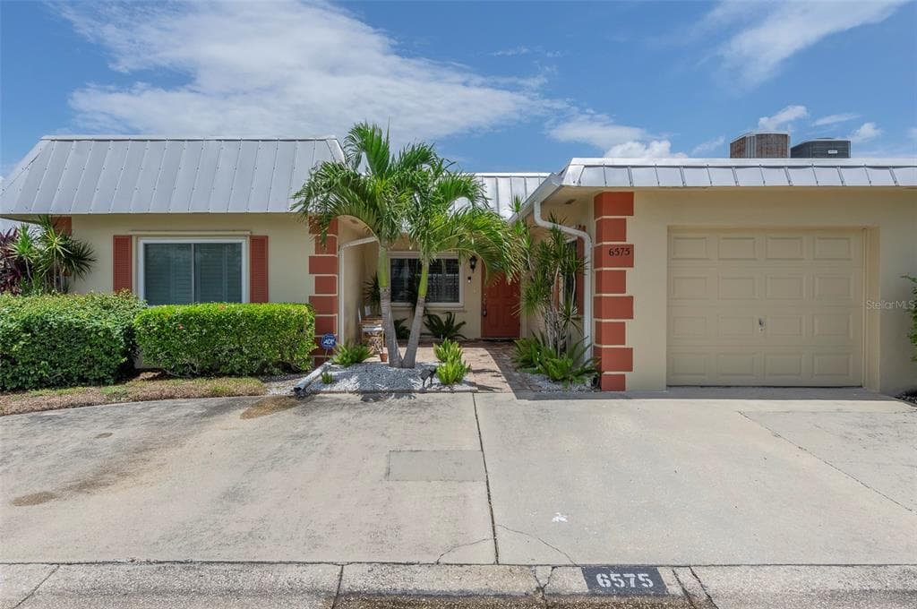 6575 GREEN VALLEY DRIVE