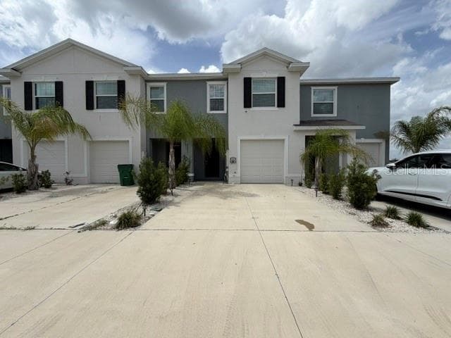 33083 FROSTED CLOVER WAY