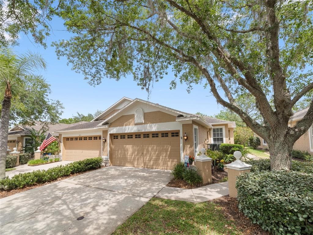 19111 LAKE AUDUBON DRIVE TAMPA, FL 33647
