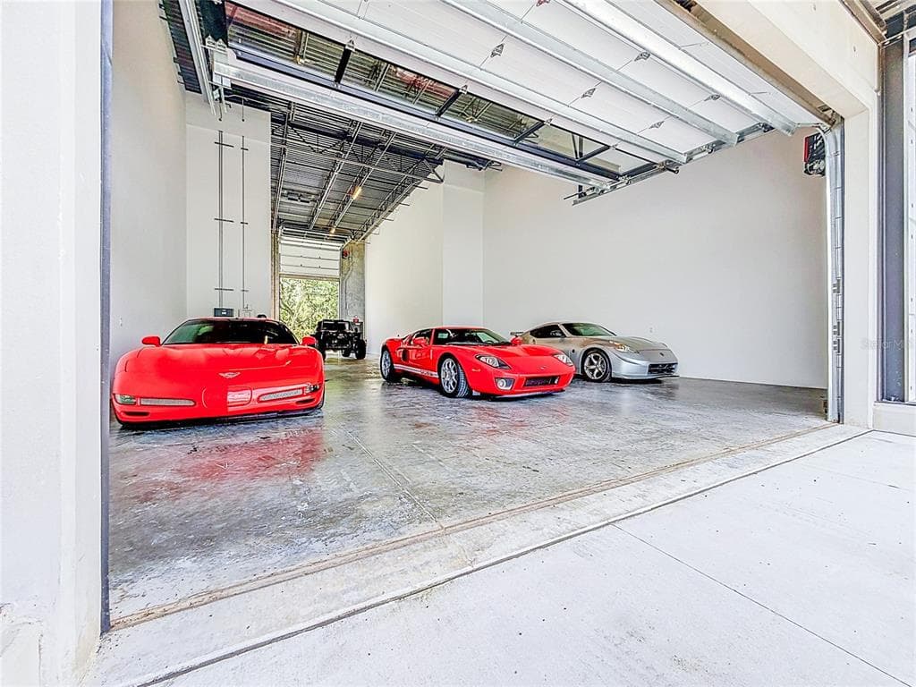 6500 MOTOR ENCLAVE WAY UNIT #1103 TAMPA, FL 33610